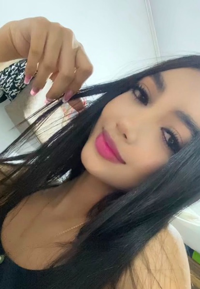 A real AyarChat user on a live voice call